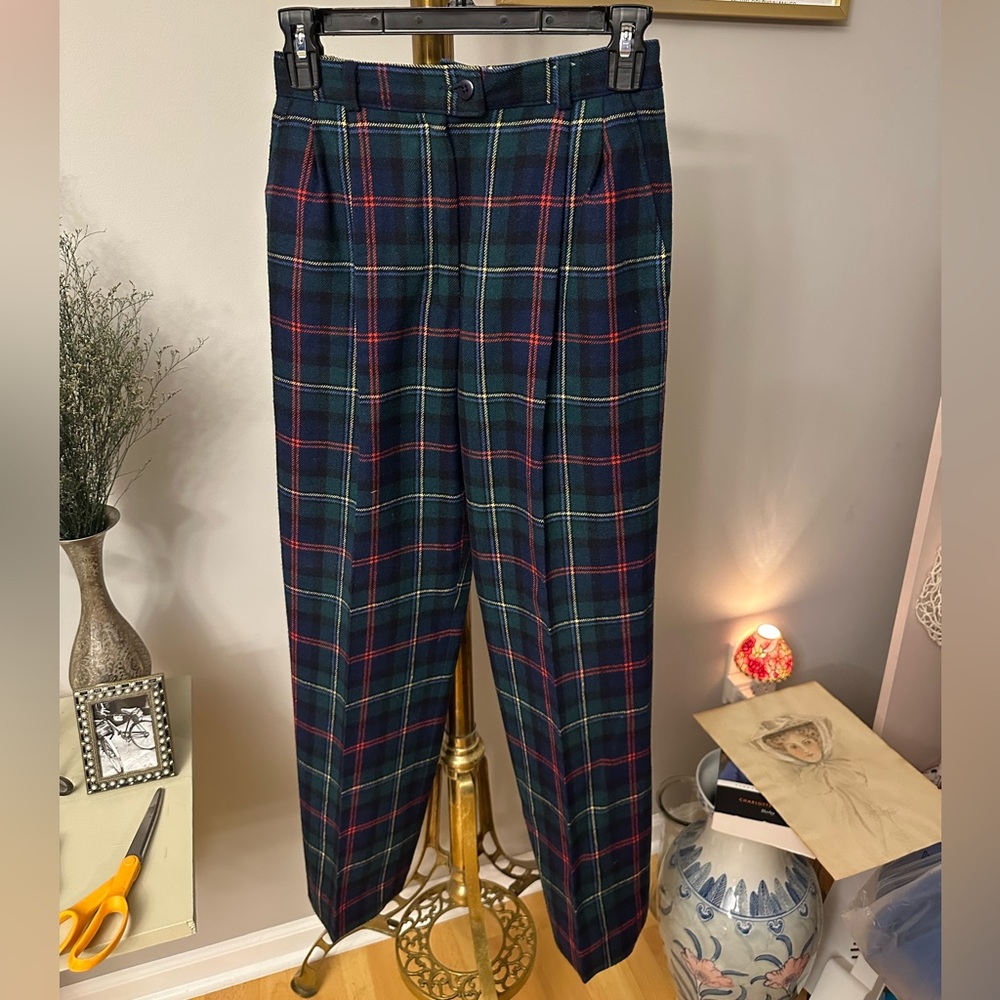 🌸 4/$20 Womens vintage high waist Malcom Tartan wool pants by Pendleton size 6